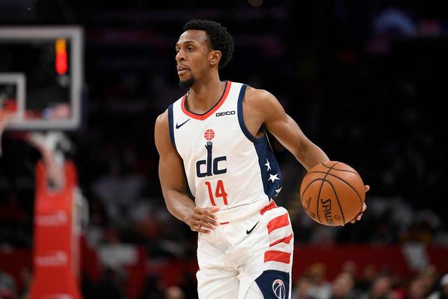 东契奇缺阵华盛顿准绝杀 独行侠终结勇士6连胜